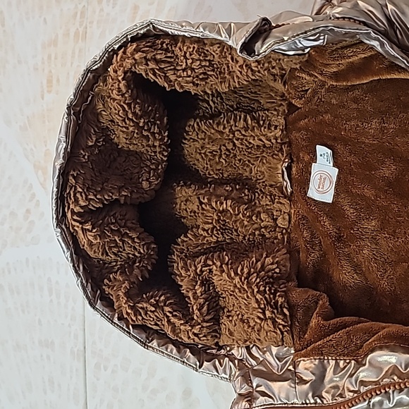 Wonder Nation Puffer Jacket - Picture 3 of 11